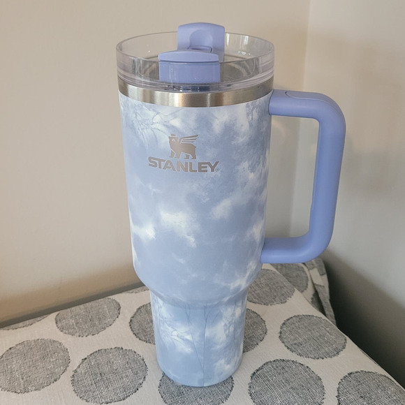 Stanley Flowstate Tumbler 40oz Ocean Blue Tie Dye - Picture 1 of 5
